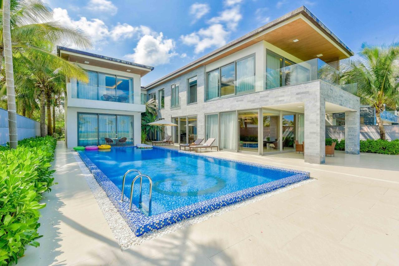 Stunning Ocean Close To The Beach Villa *