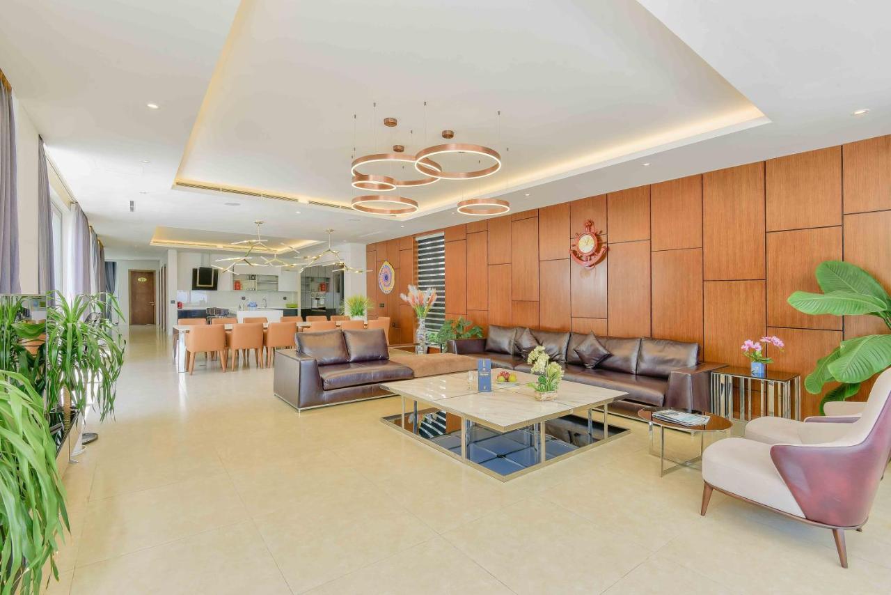 Villa Stunning Ocean Close To The Beach Da Nang