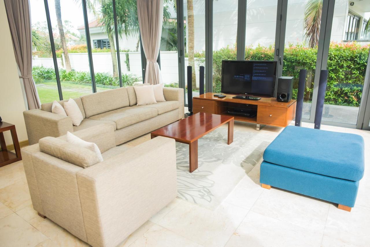 Stunning Ocean Close To The Beach Villa Da Nang