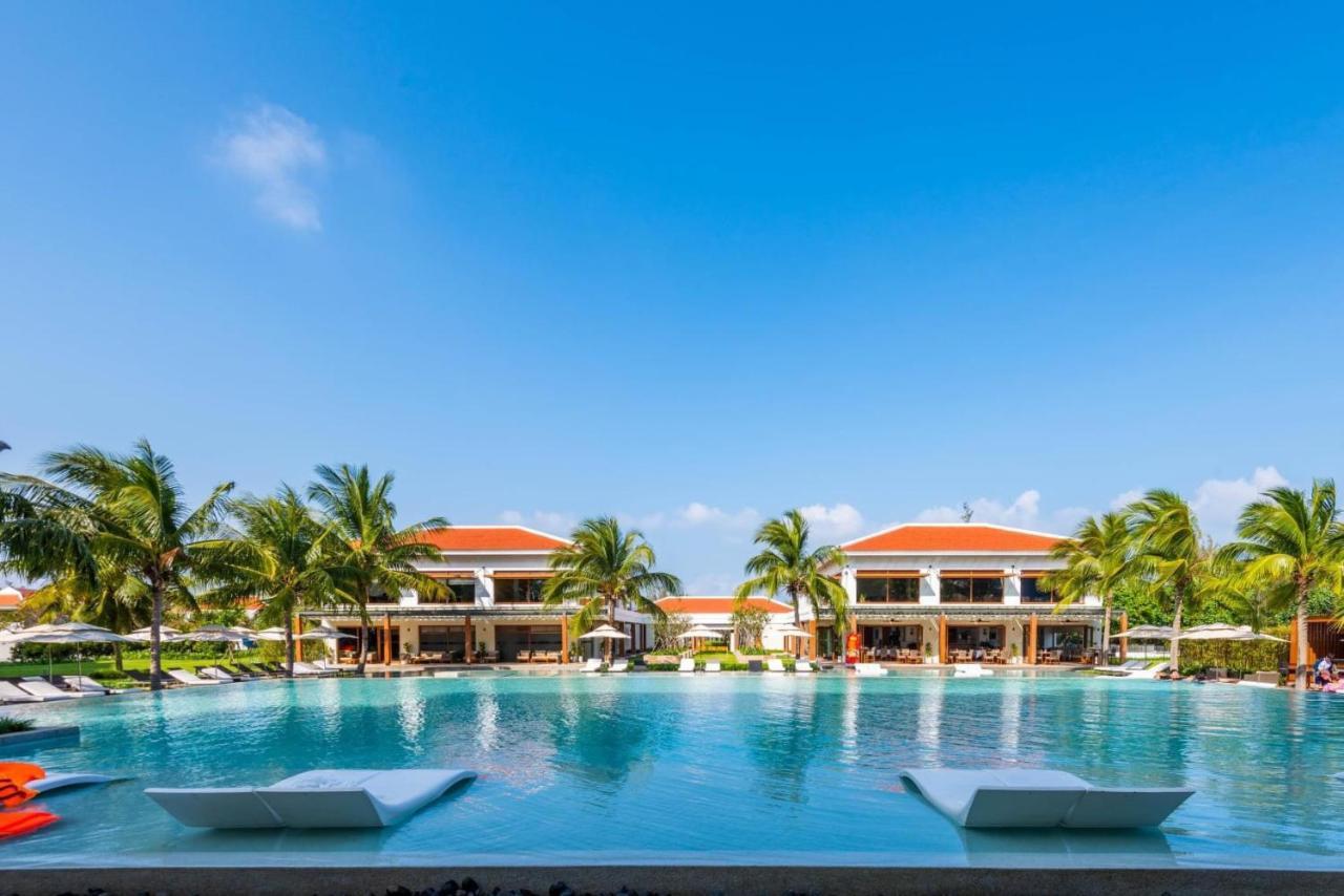 Stunning Ocean Close To The Beach Da Nang